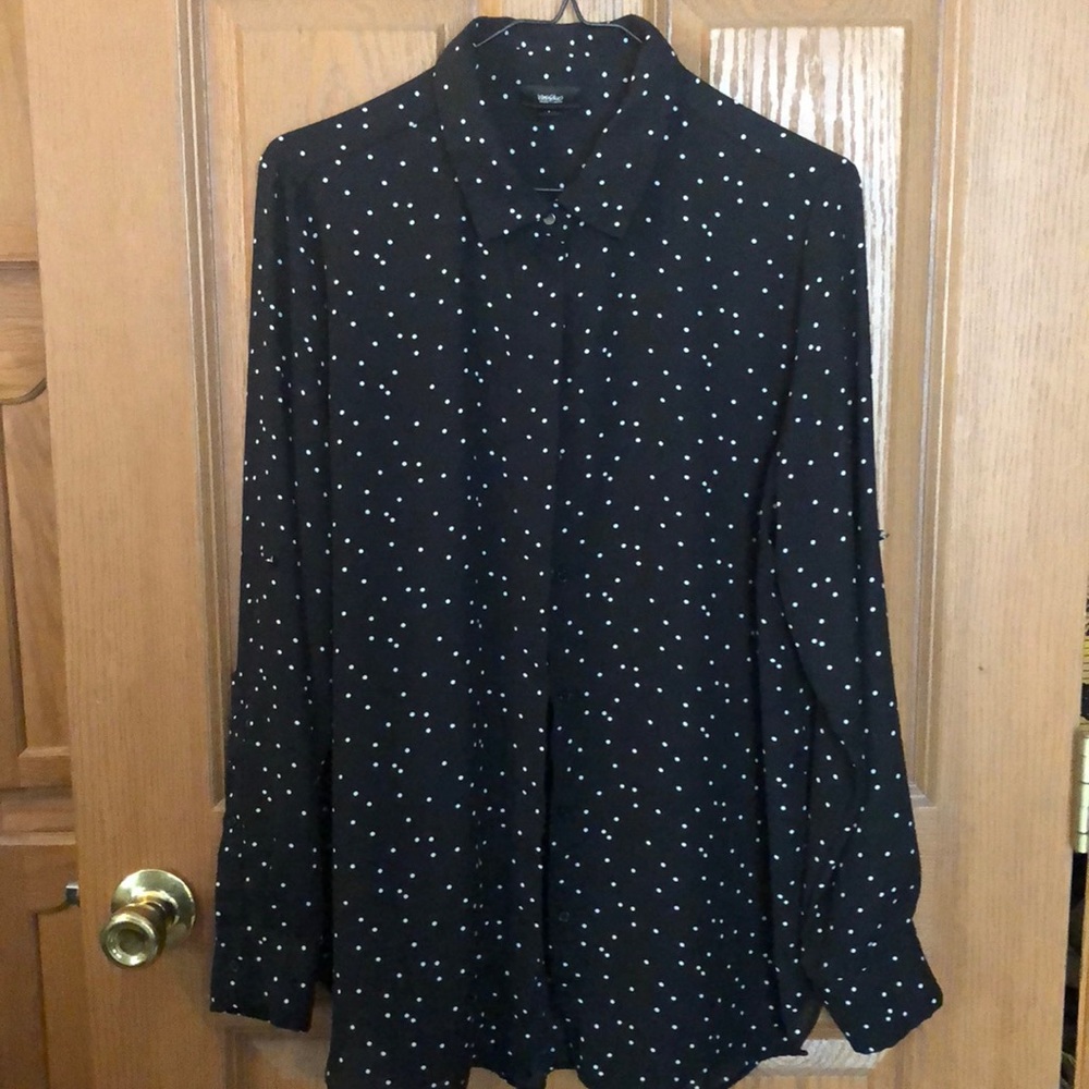 Black/white polka dot blouse